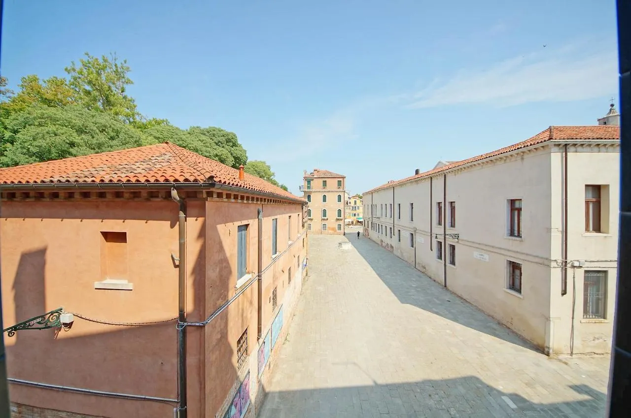Dolcevita Apartments N 491 Biennale Venice 0*,  Italy